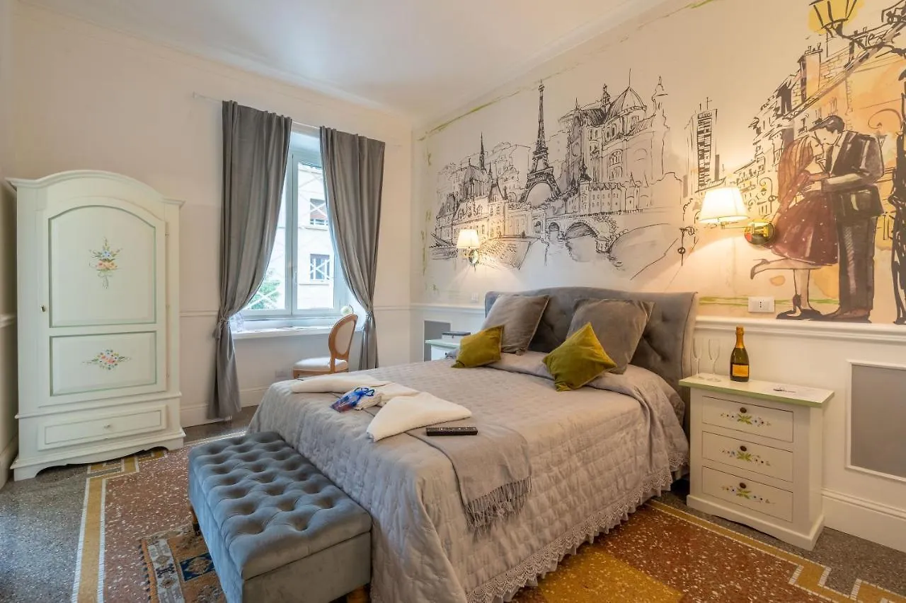 Capital Rooms Rome 4*,