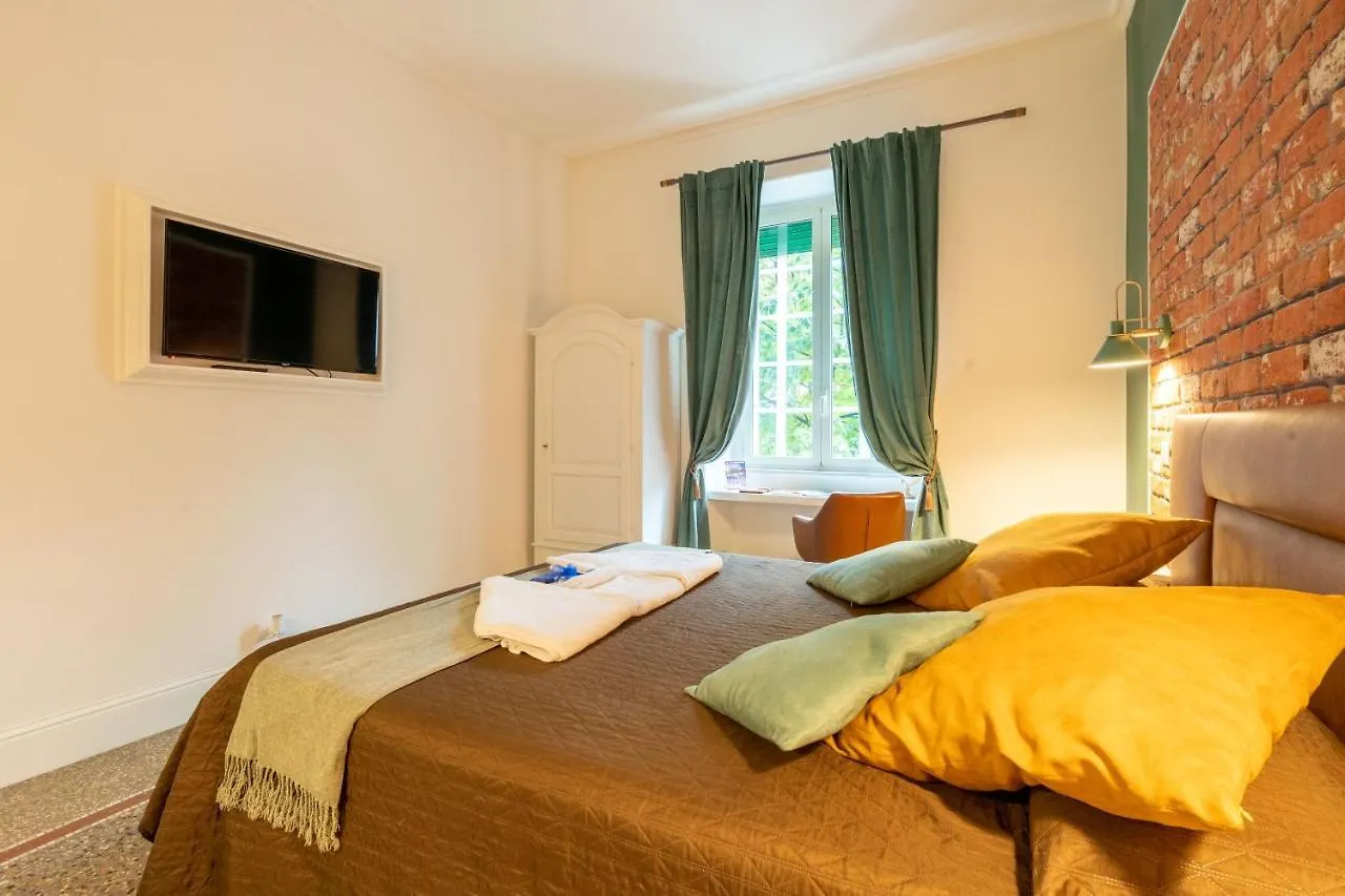 Capital Rooms Rome 4*,